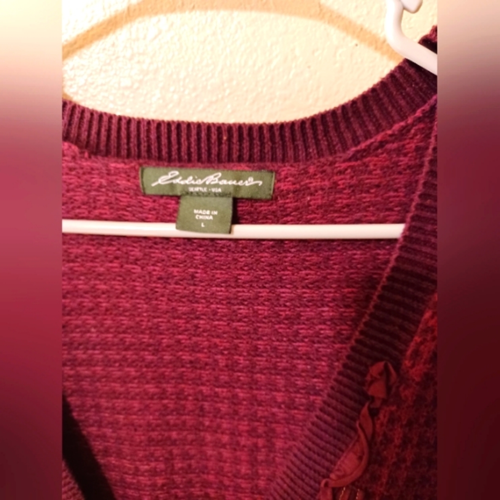 Maroon houndstooth cardigan